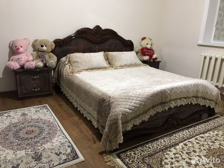 Спальный гарнитур