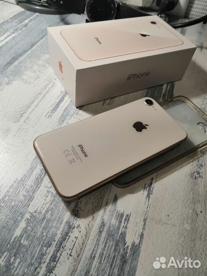iPhone 8, 64 ГБ
