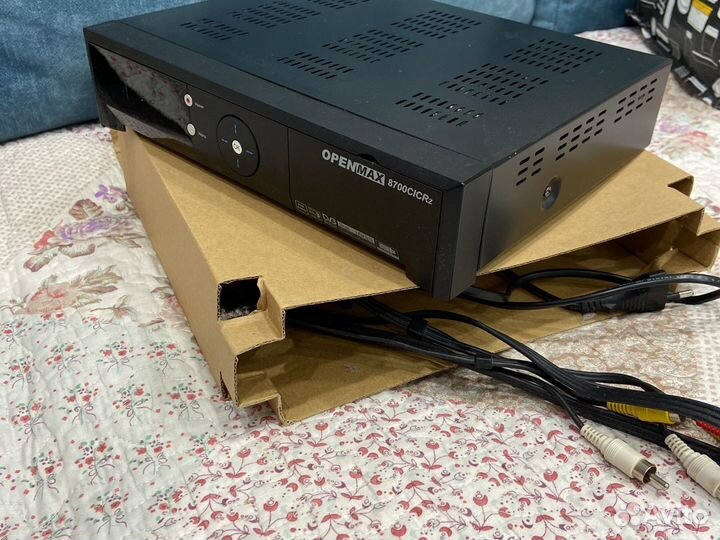 Цифровой ресивер openmax 8700