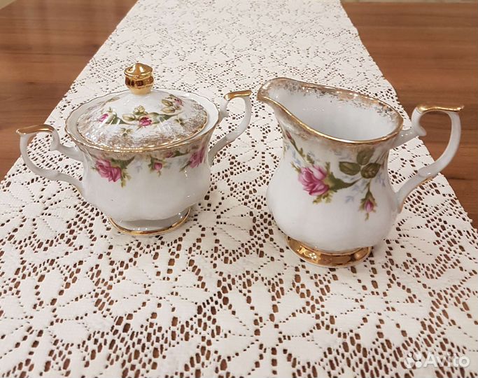 Сахарница,молочник и тарелка Польша