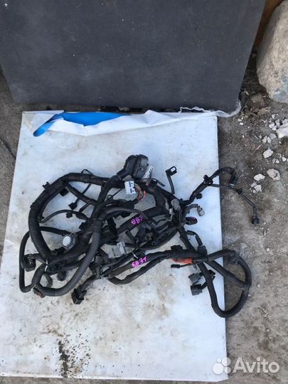 Проводка двигателя Mitsubishi Outlander XL 6B31