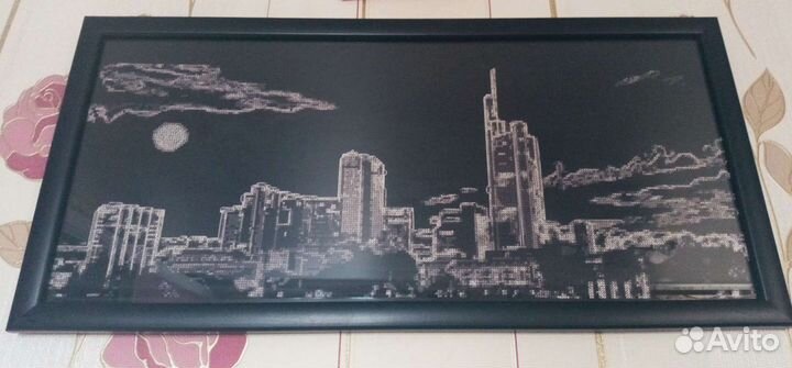 Картина люминесцентная вышивка Ночной город