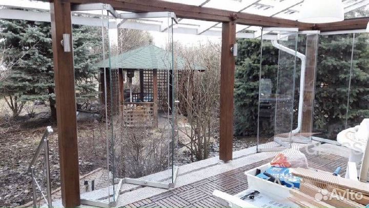 Раздвижное безрамное остекление гармошка