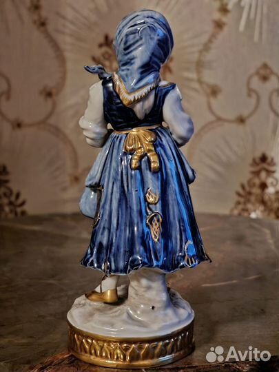 Фигурка из серии 