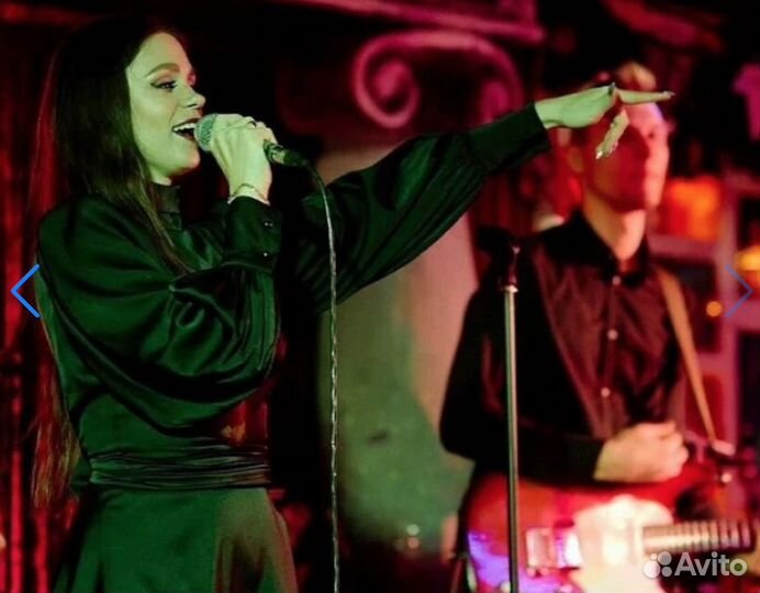 Коктейльный бар, караоке клуб