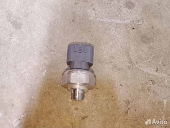 Suzuki сх4 с13г, Датчик давления фриона