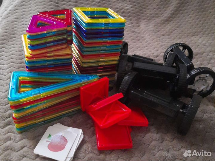 Конструктор магнитный