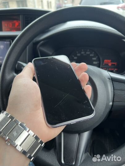 iPhone 11, 256 ГБ