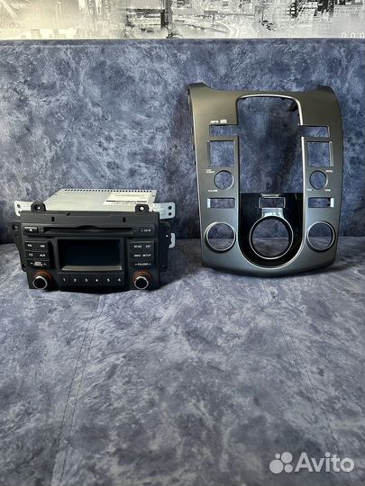 Магнитола с рамкой под кондиционер kia cerato 2