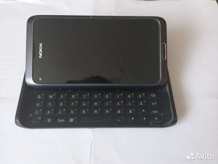 Nokia E7, 16 ГБ