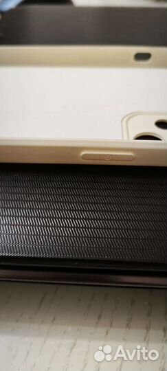 Чехол на iPhone 11