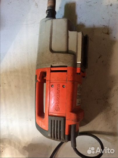 Бурильная машина Хускварна 240