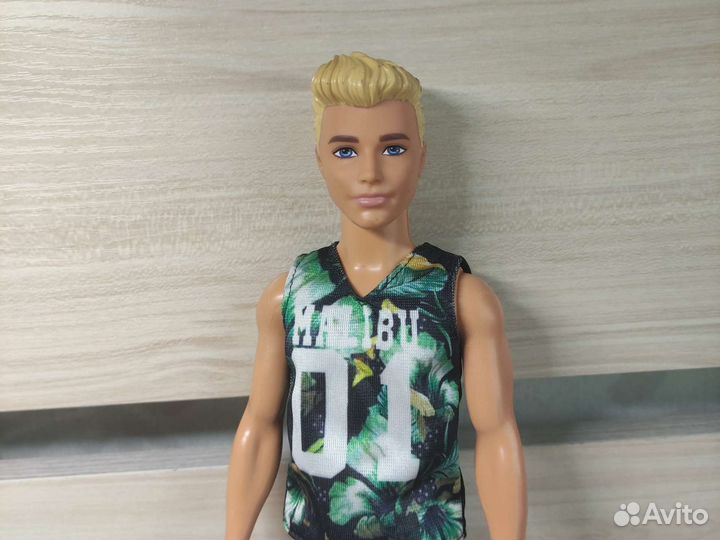 Кукла barbie кен