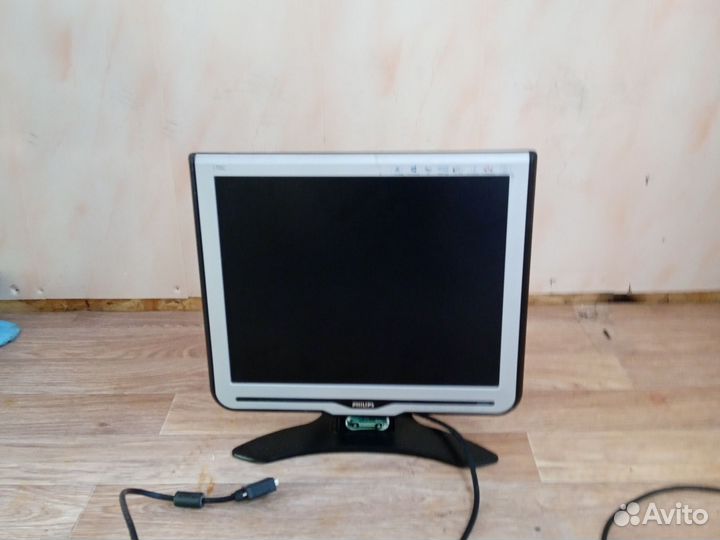 Монитор Philips