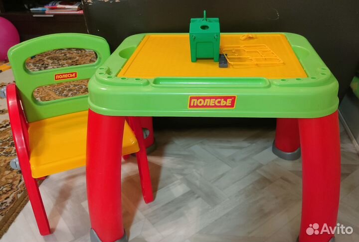 Развивающий стол
