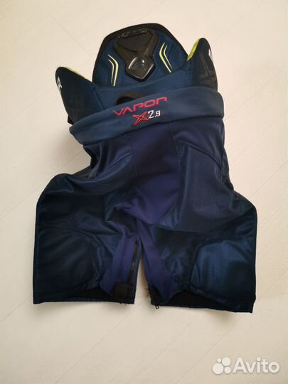 Профессиональная хоккейная форма