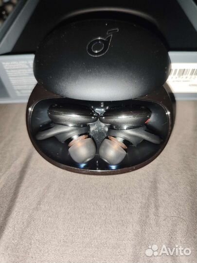 Беспроводные наушники