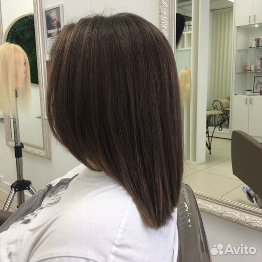 Модель на женскую стрижку