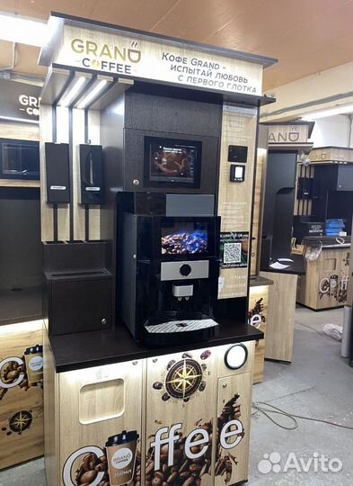 Кофейня самообслуживания Plus c Jetinno JL22