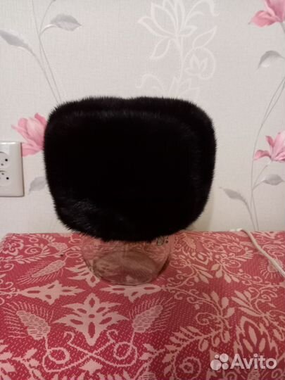 Формовка норковая б/у 56-58 р,цена 3500