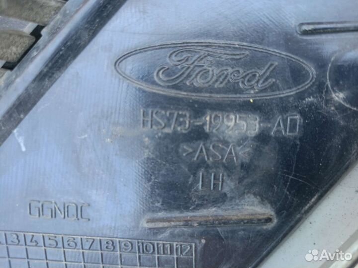 Ford fusion mondeo решетка бампера