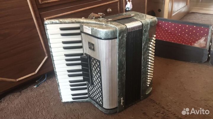 Аккордеон, б/у, торг