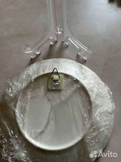 Настенная тарелка