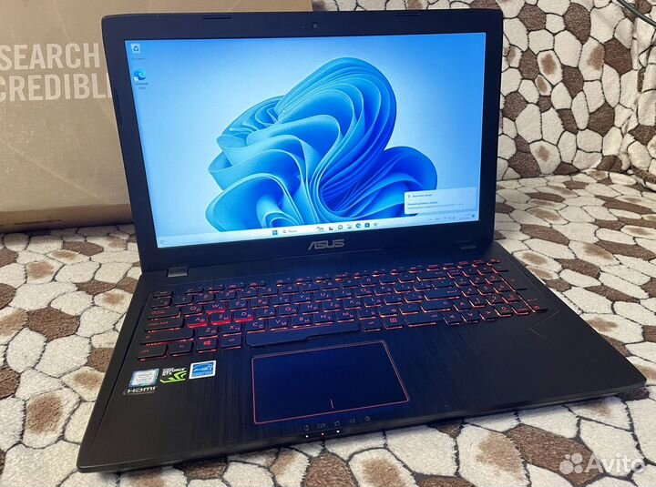 Asus i5-7300HQ/GTX1050/SSD