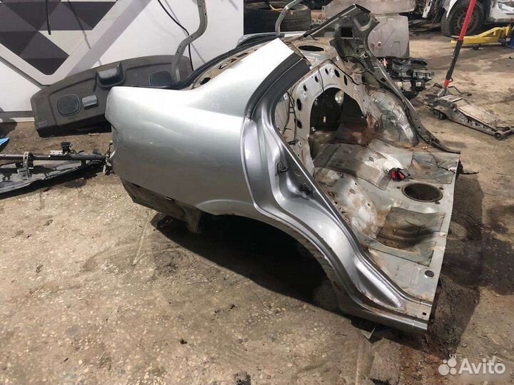 Крыло заднее правое Nissan Almera N16