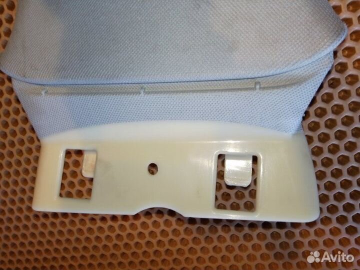 Обшивка салона левая Audi A8 D4 long 4.2 cdra 2011