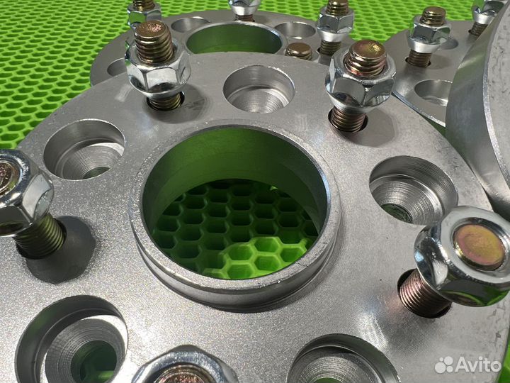 Проставки колесные 5х100 15 мм. цо 54,1 Toyota