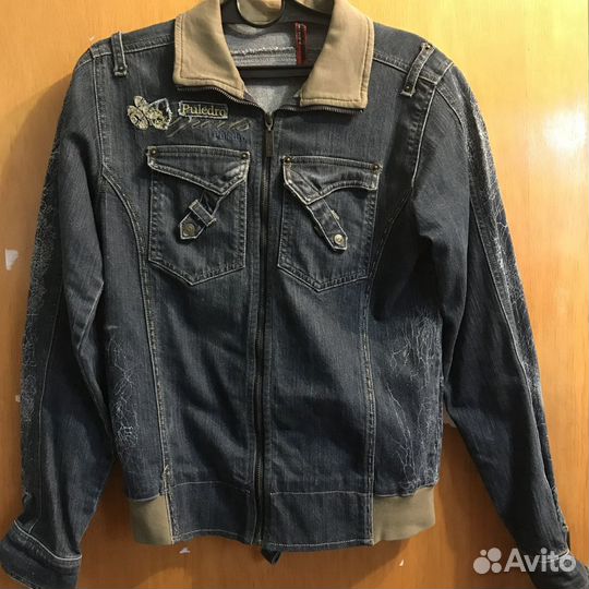 Куртка джинсовая