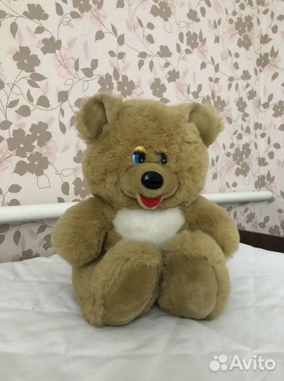 Плюшевый медведь