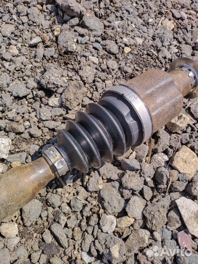 Привод правый левый Renault Logan 2 k7m МКПП