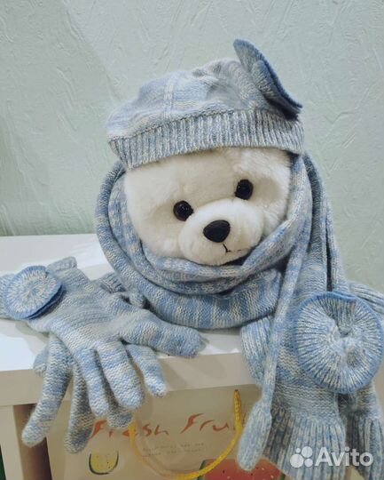 Набор: шапка, шарфик, перчатки