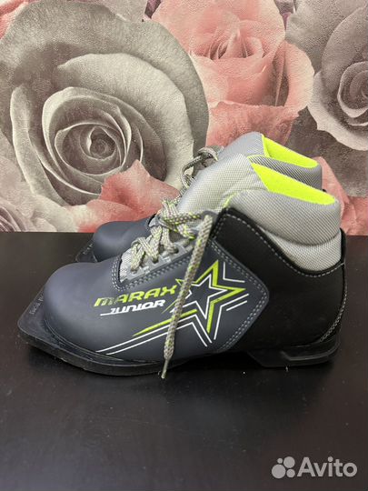 Лыжные ботинки 35 размер