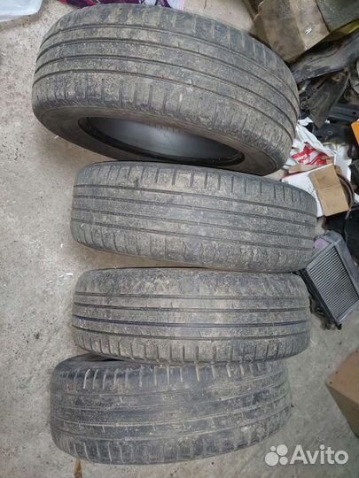 Nokian Tyres Hakka Blue 215/65 R17