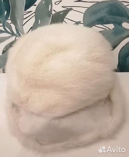 Шляпа норковая белая