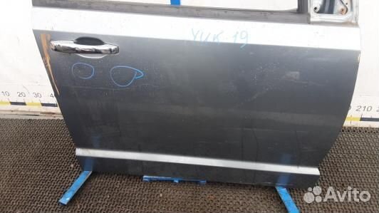 Дверь передняя правая dodge journey (YUK19E201)