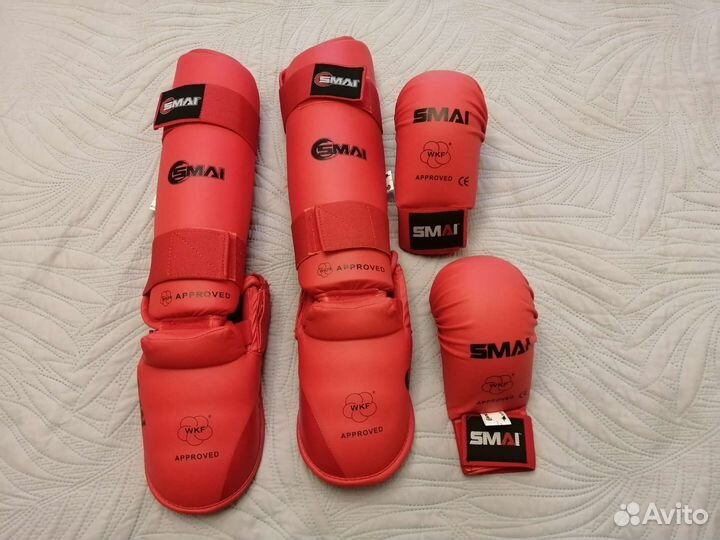 Защита каратэ wkf перчатки + защита голени и стопы