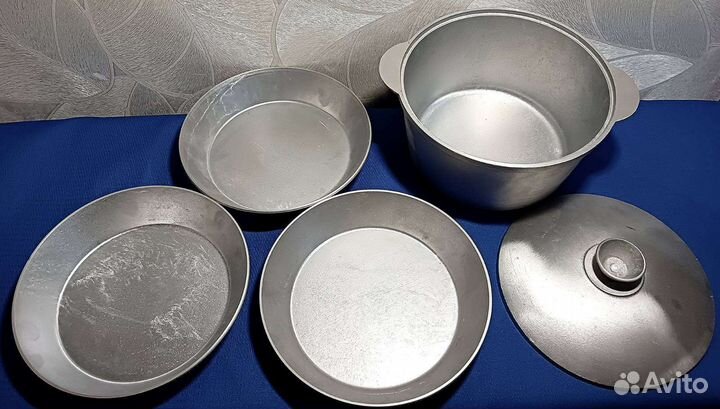 Сковородки новые