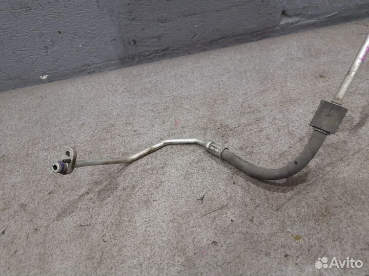 Трубка кондиционера для 1.8 CJS Skoda Octavia A7