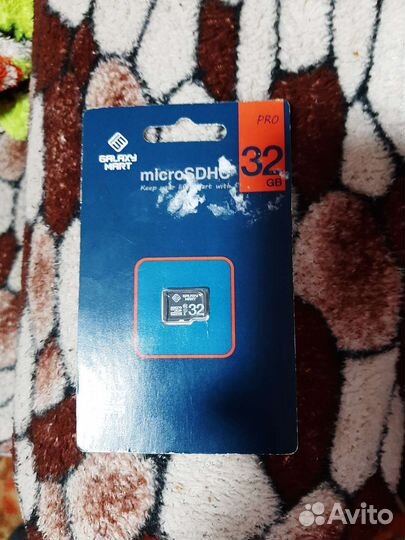 Карта памяти MicroSD