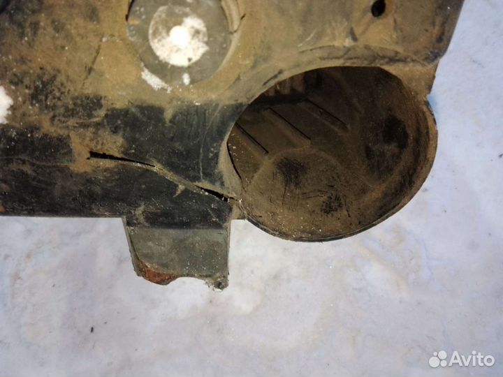 Корпус воздушного фильтра Mazda 323f ba