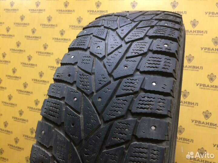 Dunlop SP Winter Ice 02 195/65 R15 92T
