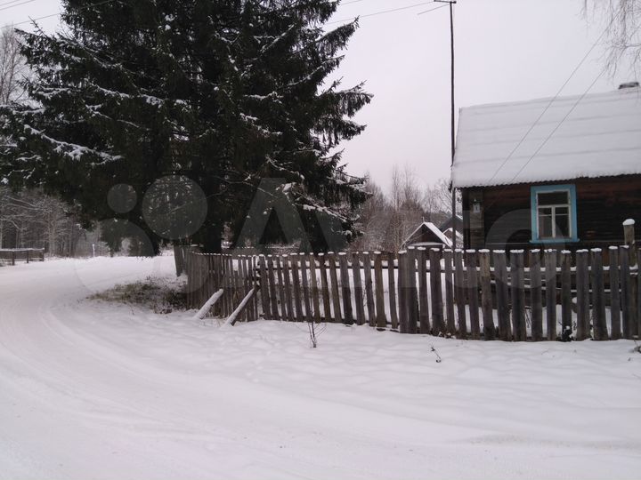 Дом 40 м² на участке 8,2 сот.