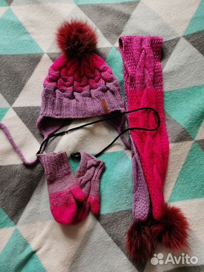 Шапка, варежки, шарф