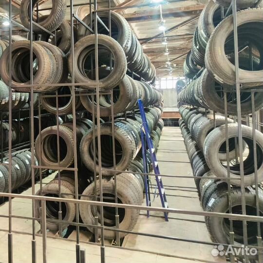 Yokohama dB Decibel E70 215/55 R17 93W