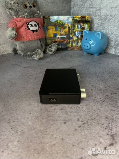 Приставка для цифрового тв Harper HDT2-1005 DVB-T2