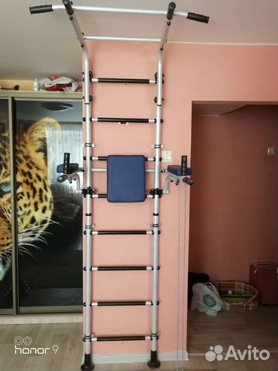 Шведская стенка с турником и брусьями бу